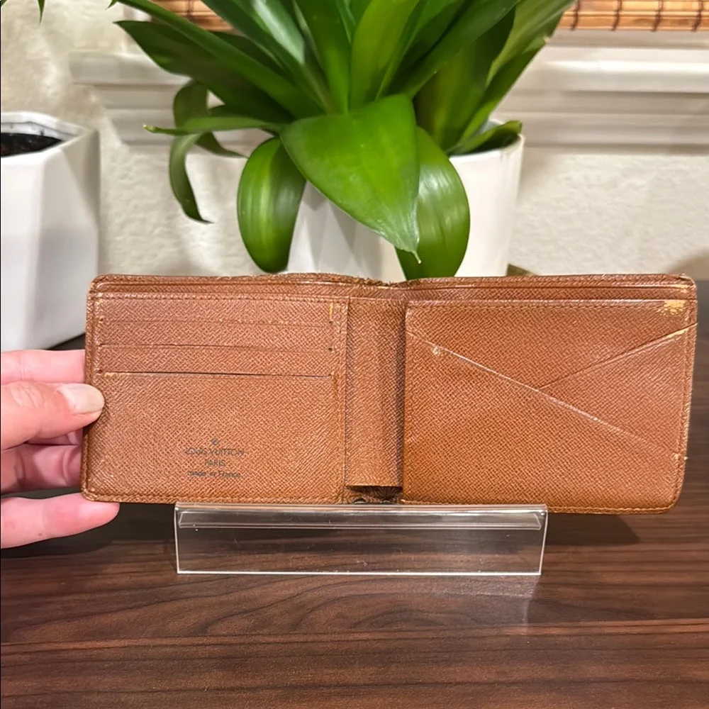Louis Vuitton Monogram Porte Feuile Bifold Wallet